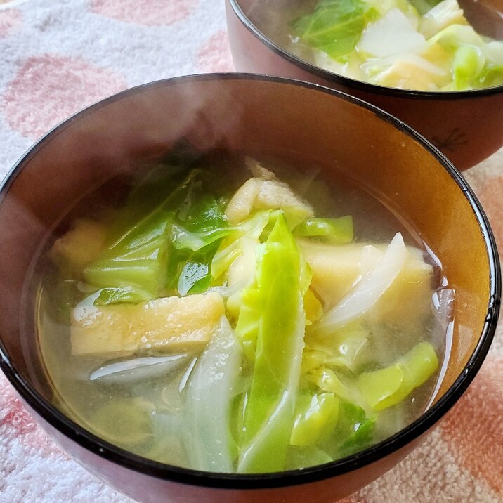 新玉ねぎと春キャベツの味噌汁